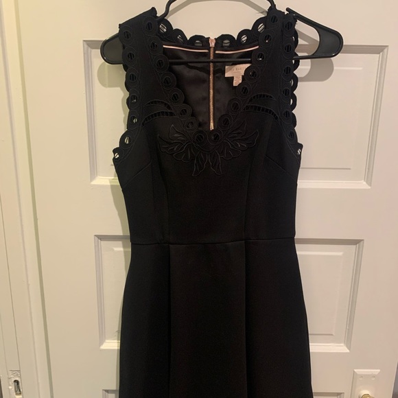 Ted Baker size 1 skater dress. Black, like new, thick material and good stretch - Picture 5 of 5